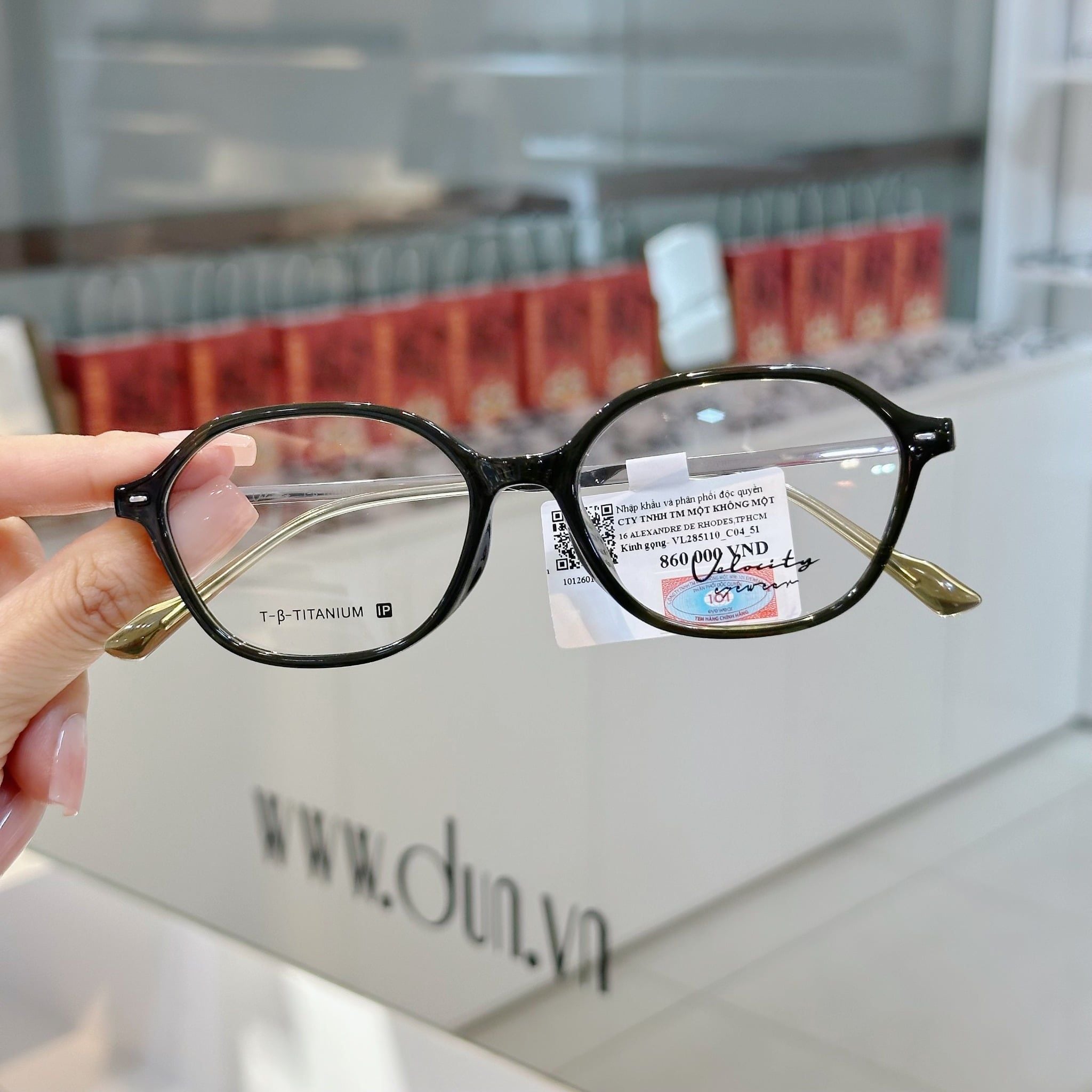  Mắt kính Velocity beta titanium VL 285110 