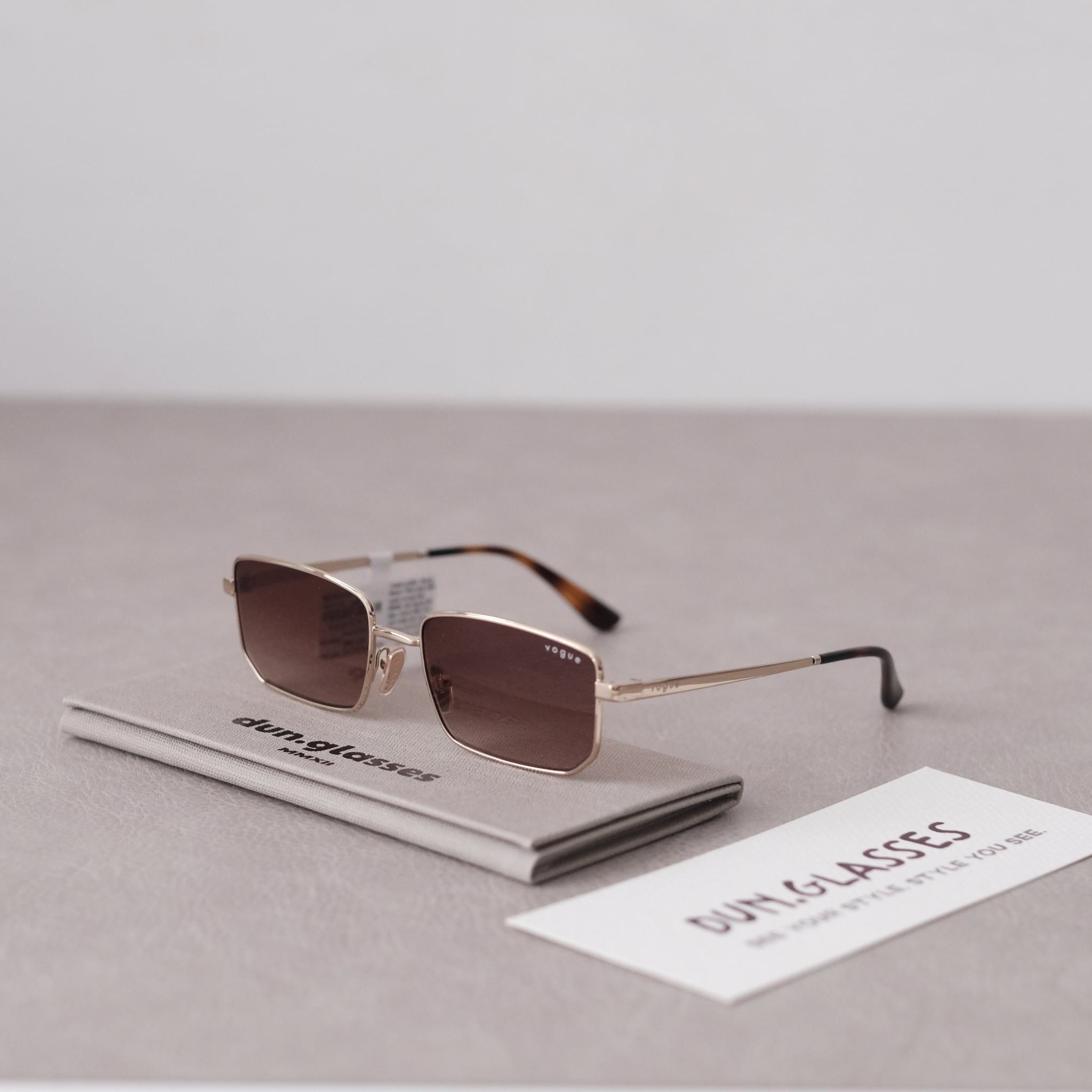  Kính mát Vogue VO 4352 848/13 