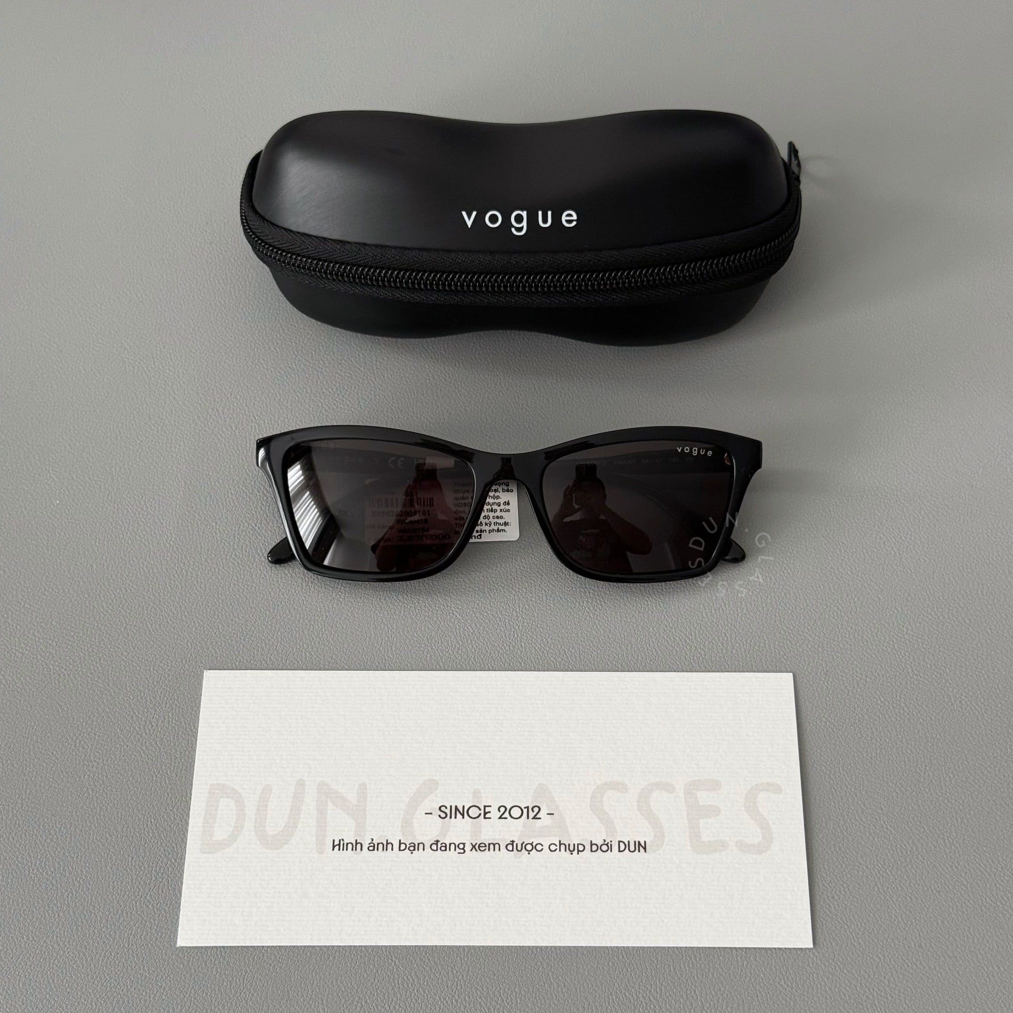  Kính mát Vogue VO 5551 S 