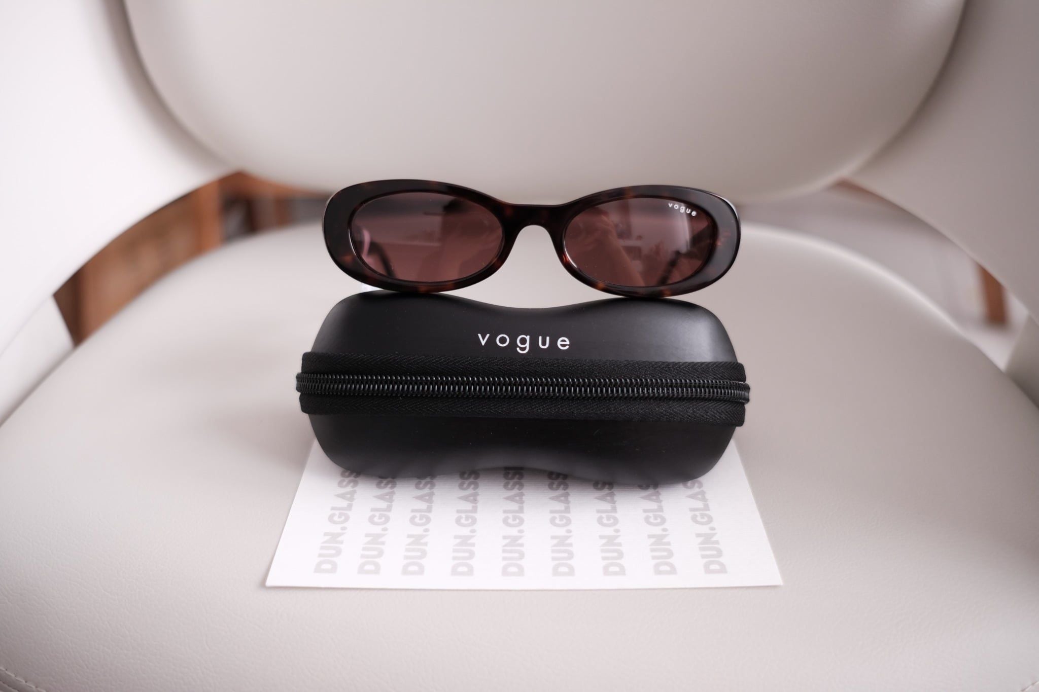  Kính mát oval VOGUE VO 5582 S 