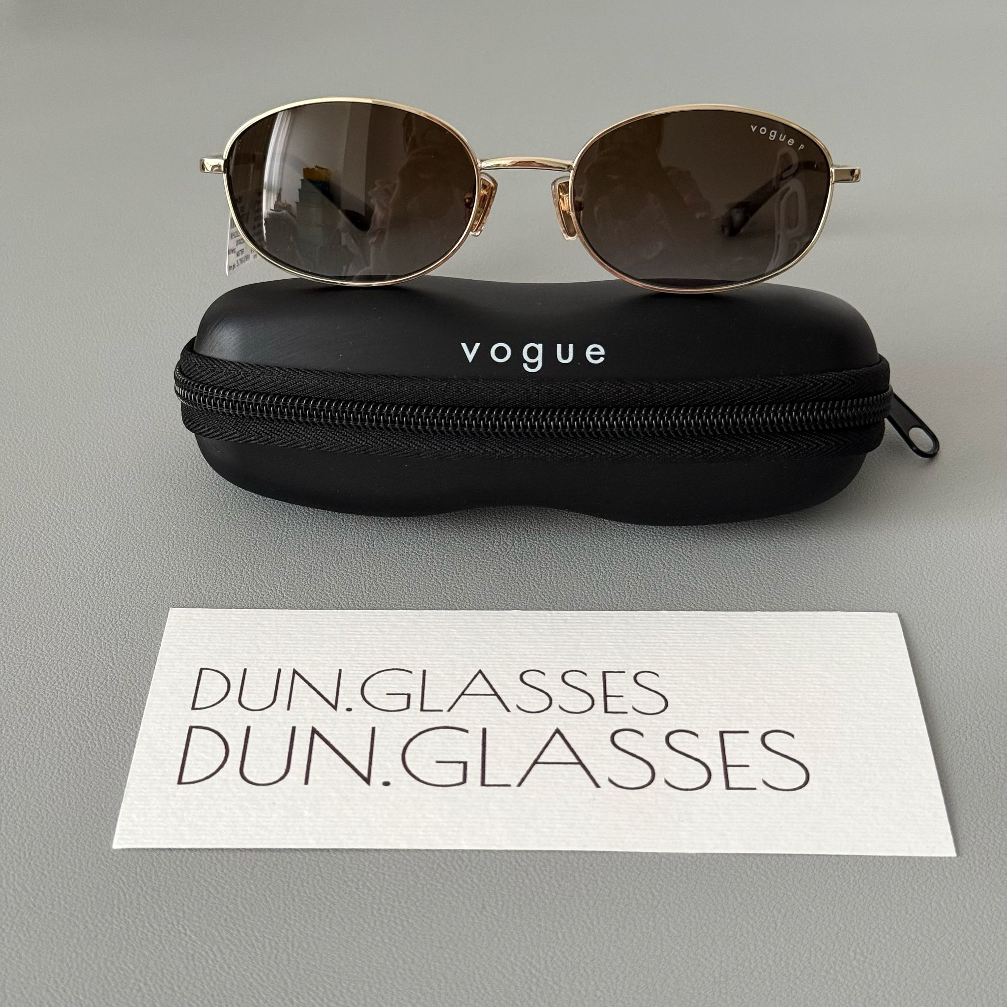  Kính mát oval Vogue Eyewear 0VO 4323 