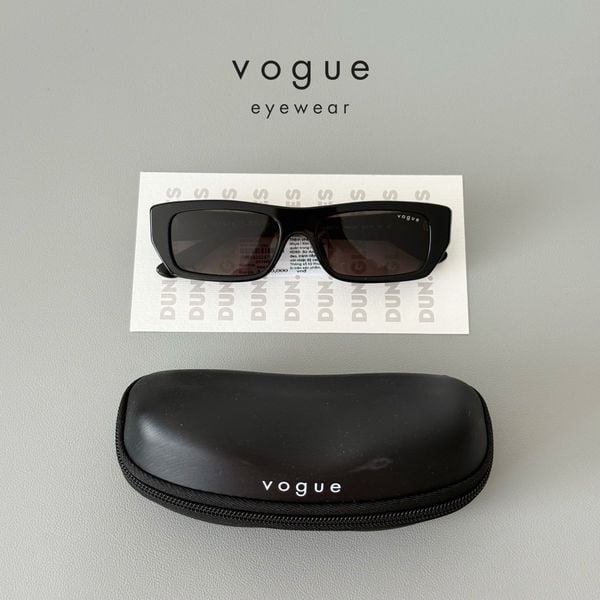  Kính mát VOGUE VO 5657 