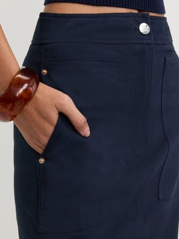 Chân Váy Chữ A Dáng Dài