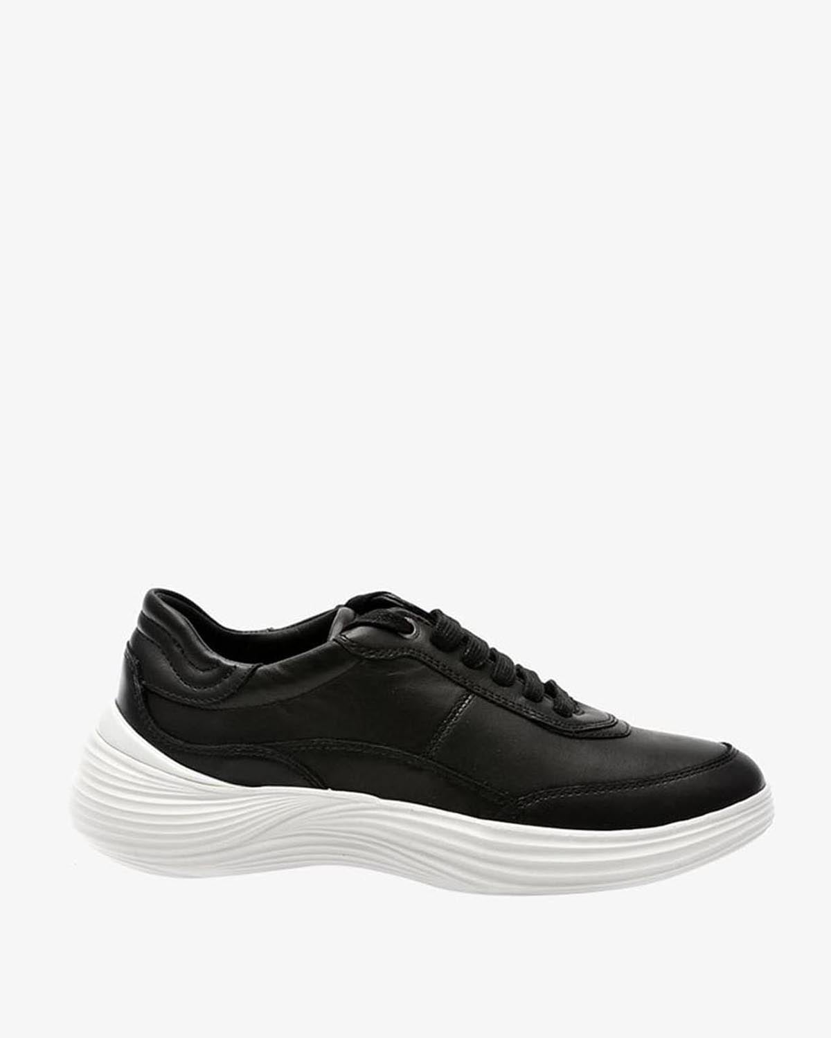  Giày Sneakers Nữ Fluctis 