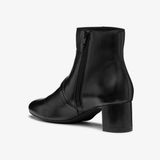  Giày Boots Nữ Pheby 50 