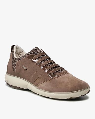 Giày Sneakers Nữ Nebula