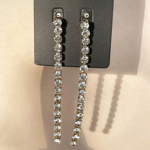 Hoa Tai Nữ 240300888MTOROG