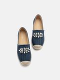  Giày Lười Nữ Pazzion Regina Crystal Embellished Denim Espadrilles 