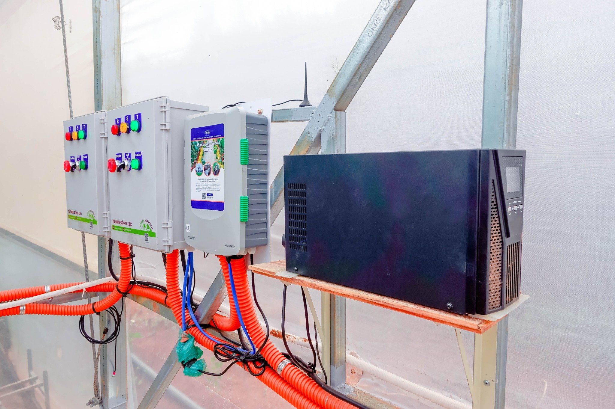  Bộ điều khiển kết nối internet SAPIR 