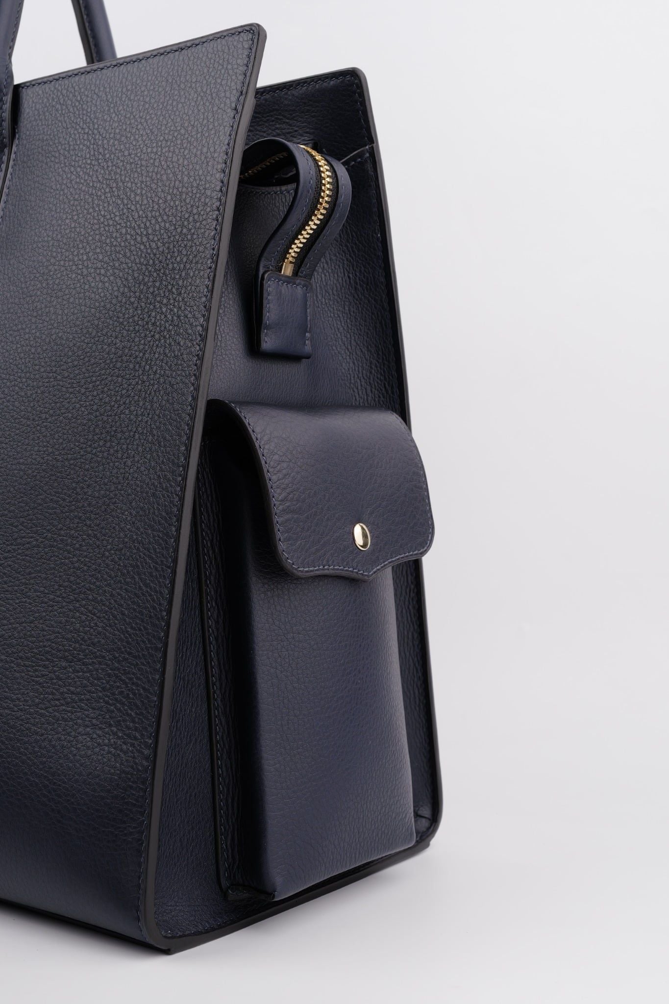 Zip-Top Laptop Bag