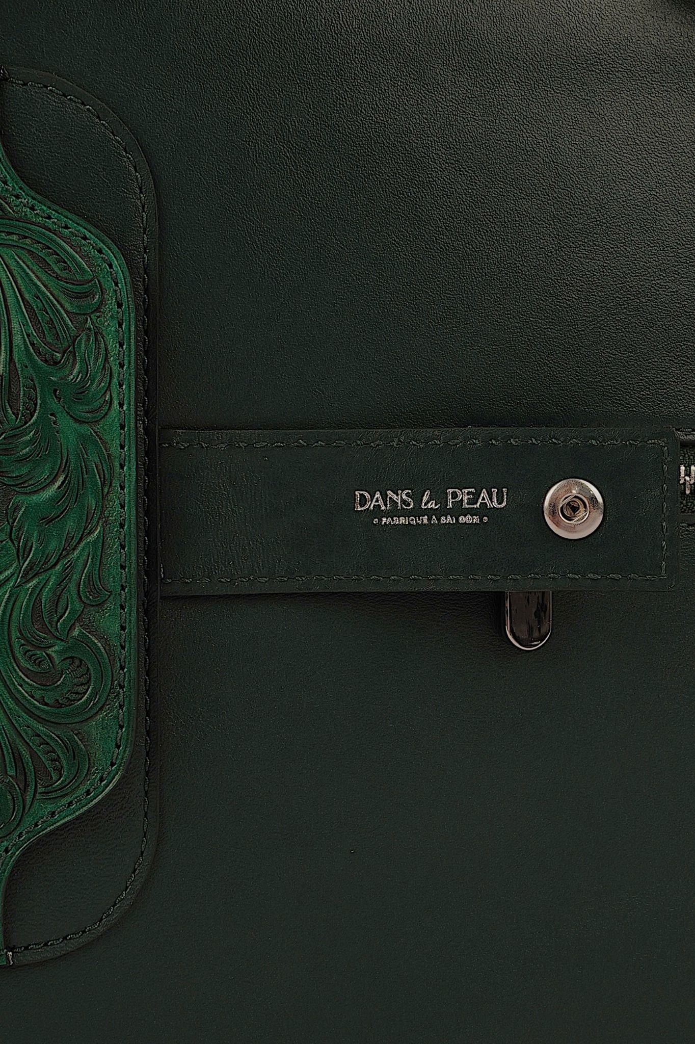 9 To 5 (Hand-carved Glasses Pocket)