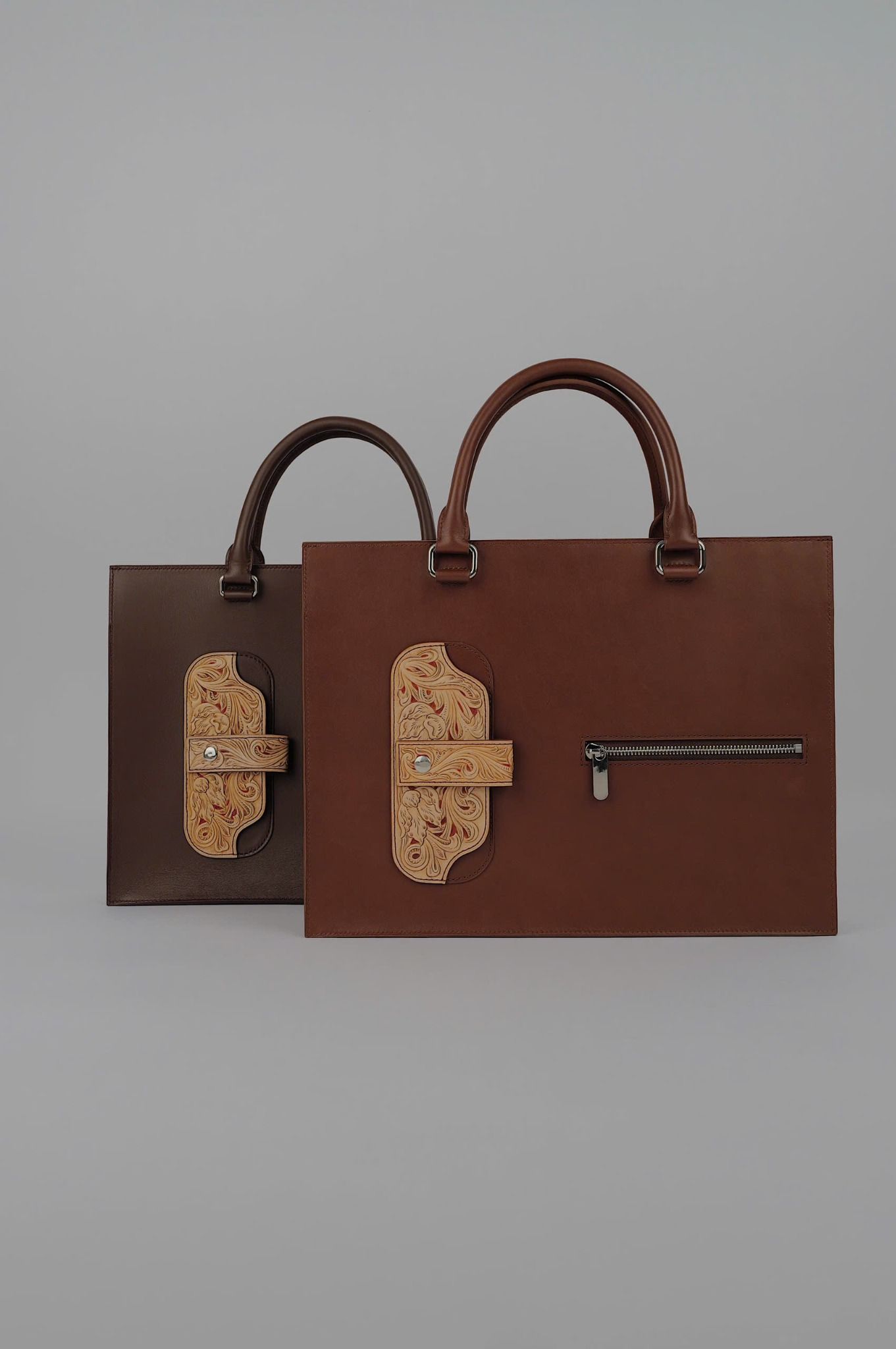 9 To 5 (Hand-carved Glasses Pocket)