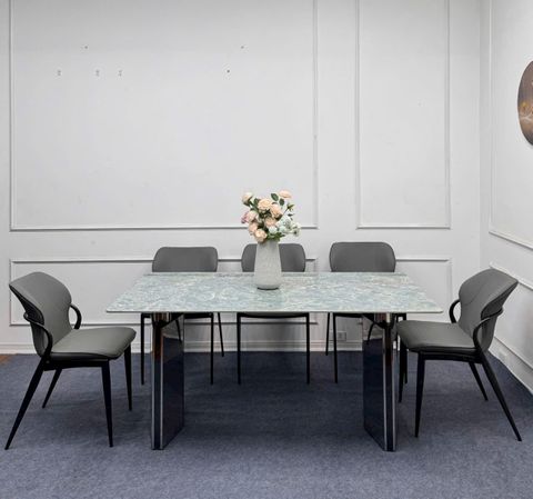  Bàn ăn mặt đá 23 