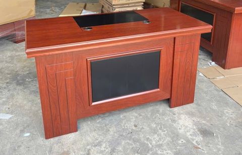  Bàn nhân viên BNV-84 