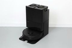 Robot Hút Bụi Lau Nhà Roborock Q Revo Edge 5V1 Trắng/ Đen