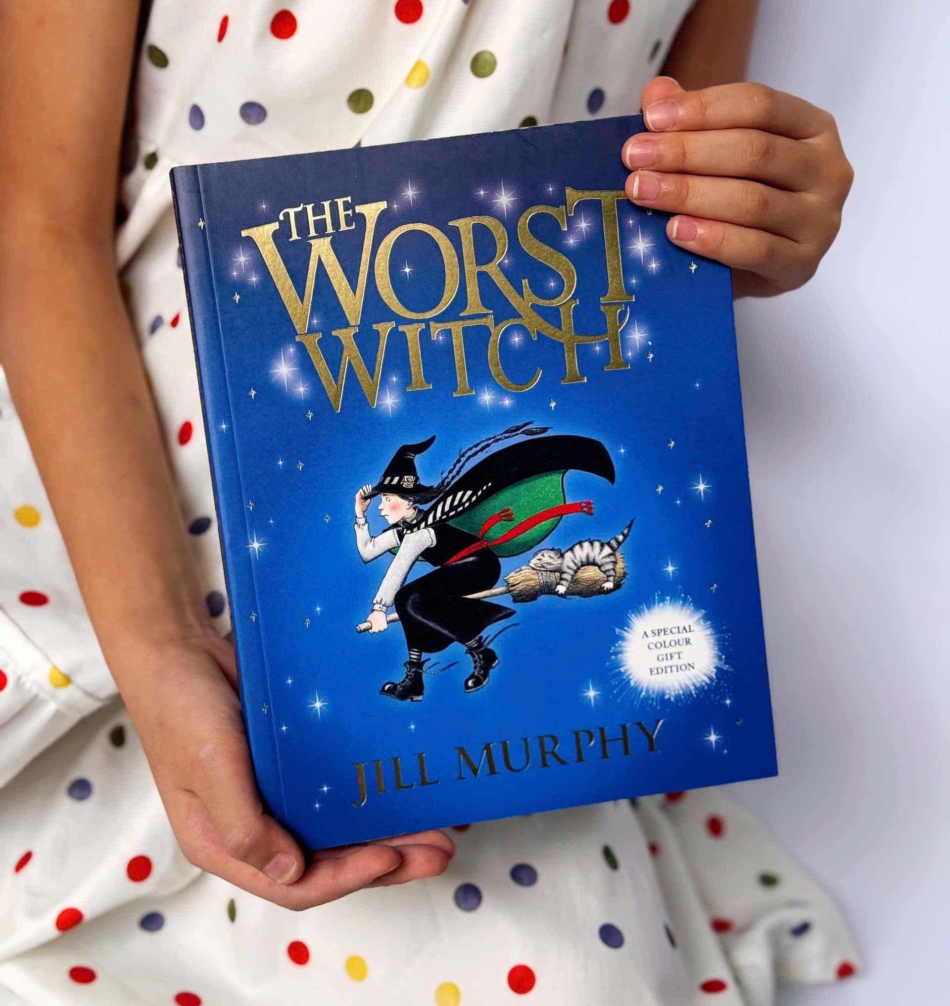  THE WORST WITCH (COLOUR GIFT EDITION) 