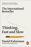  THINKING, FAST AND SLOW (PENGUIN ORANGE SPINES) 