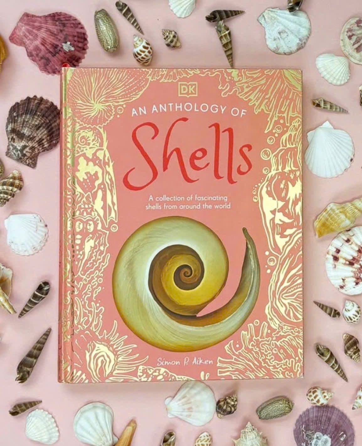 AN ANTHOLOGY OF SHELLS 