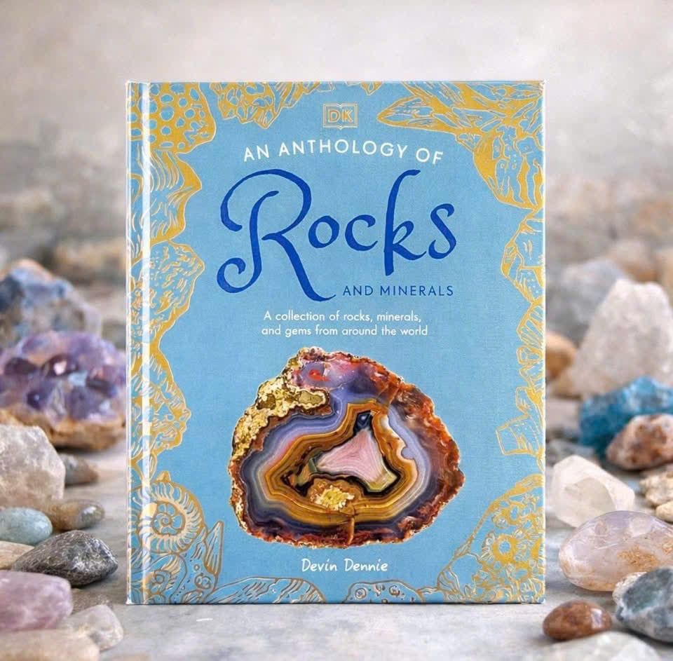  AN ANTHOLOGY OF ROCKS 