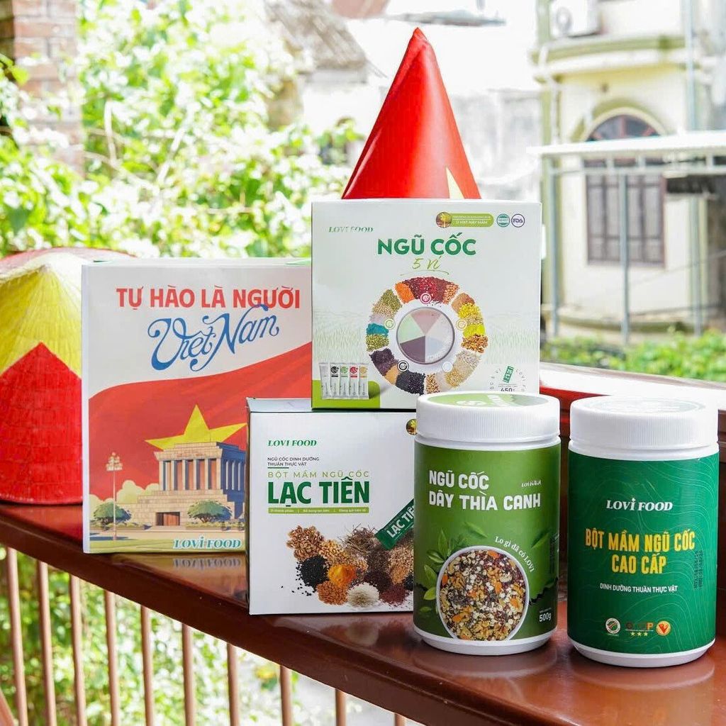 Bột Mầm Ngũ Cốc Lạc Tiên LoviFood 450g (25 gói x 18g)  - Thực Phẩm Bổ Sung Dinh Dưỡng Cho Mẹ Bầu, Sau Sinh, Người Già, Người Tiểu Đường, Ăn Chay, Ăn Kiêng, Eat Clean, Healthy, Tốt Cho Tim Mạch, Giúp Ngủ Ngon Hơn