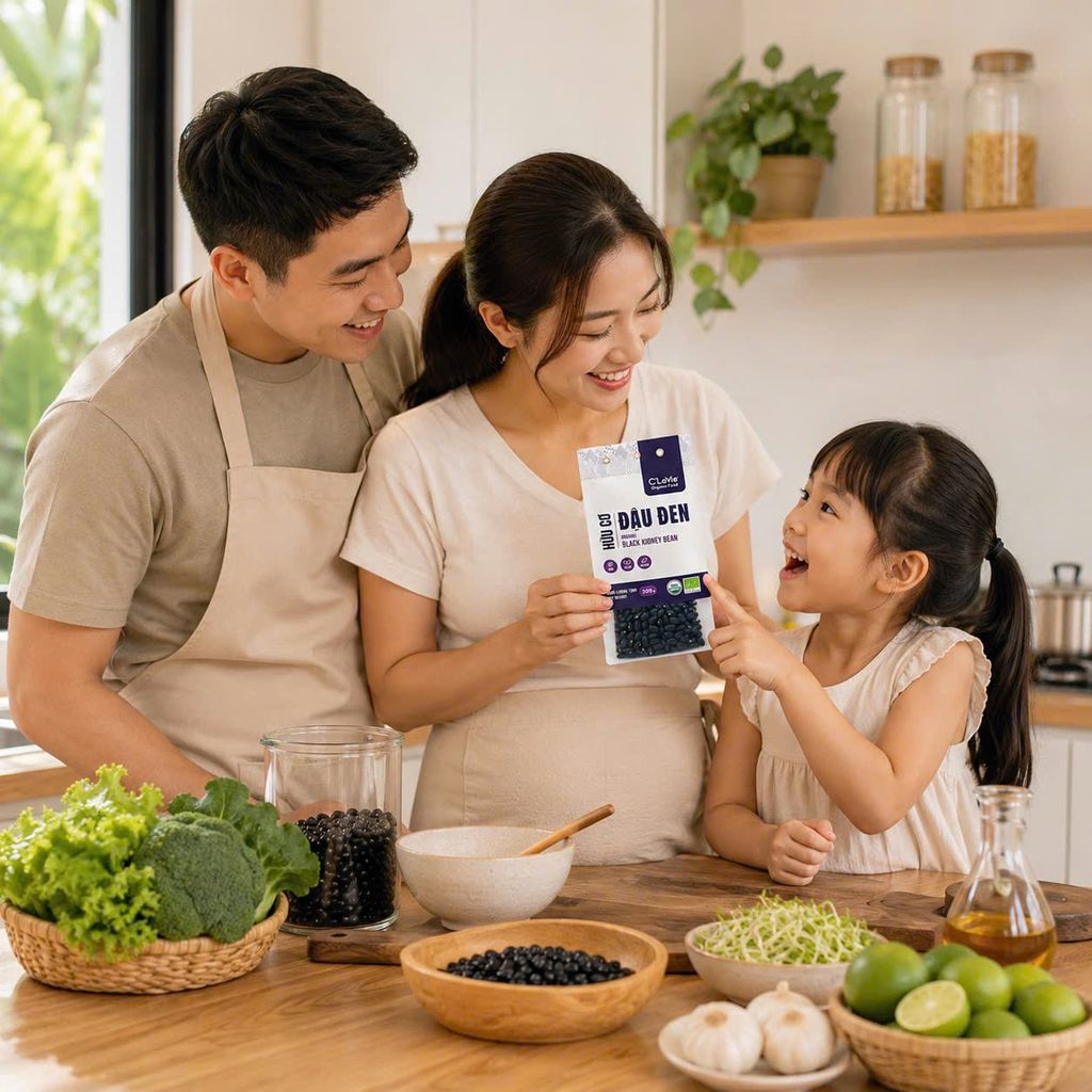 Đậu Đen Hữu Cơ C'Lavie 200g - Thực Phẩm Bổ Sung Dinh Dưỡng Cho Mẹ Bầu, Sau Sinh, Người Già, Người Tiểu Đường, Ăn Chay, Ăn Kiêng, Eat Clean, Healthy, Tốt Cho Tim Mạch, Dùng Nấu Sữa Hạt, Chè, Cháo Ăn Dặm Cho Bé (ĐTV, CX, Hạt Và Đậu)