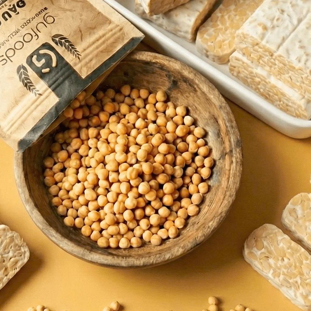 Đậu Gà Gufoods Gói 500g - Thực Phẩm Bổ Sung Dinh Dưỡng Cho Mẹ Bầu, Sau Sinh, Người Già, Người Tiểu Đường, Ăn Chay, Ăn Kiêng, Eat Clean, Healthy, Tốt Cho Tim Mạch, Nấu Soup, Salad, Sữa Hạt, Bánh Hoặc Snack (ĐTV, CX, Hạt Và Đậu)