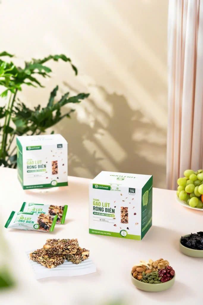 Thanh Gạo Lứt Rong Biển LoviFood 250g - Thực Phẩm Bổ Sung Dinh Dưỡng Cho Mẹ Bầu, Sau Sinh, Người Ăn Chay, Ăn Kiêng, Người Chơi Thể Thao, Giảm Cân, Eat Clean (Bánh Và Snack Healthy)