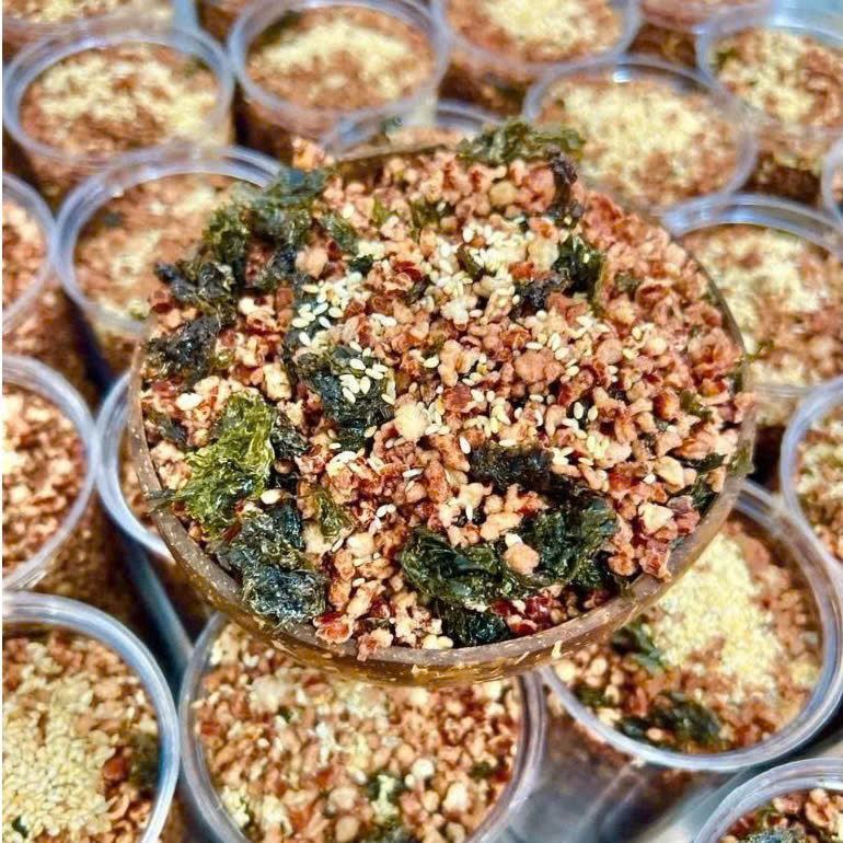 Cốm Gạo Lứt Rẫy Rong Biển Bh.Nong Hũ 180g - Thực Phẩm Bổ Sung Dinh Dưỡng Cho Người Tiểu Đường, Người Ăn Chay, Ăn Kiêng, Giảm Cân, Tập Gym, Eat Clean, Hàm Lượng Chất Xơ Cao (Bánh Và Snack Healthy)