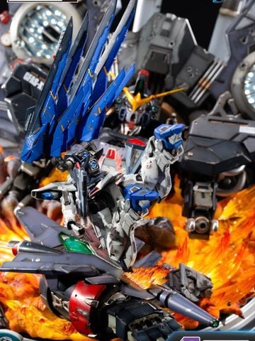  Freedom Gundam vs Destroy Gundam - Gundam Seed Destiny - Bandai Namco 