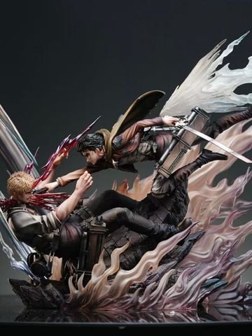  Levi Ackerman vs Reiner Braun - Attack On Titan - Sure Studio 