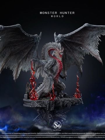  White Fatalis - Monster Hunter - S6 Studio 