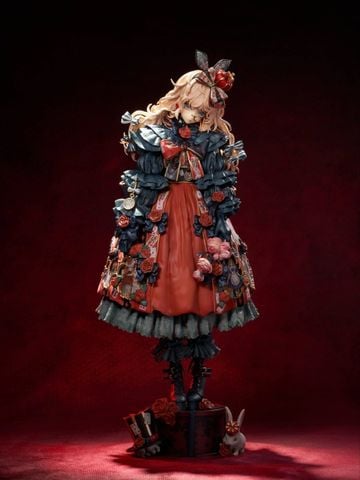  Red Queen and Princess Alice - MAGI ARTS 
