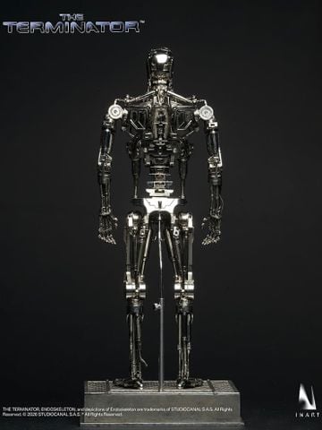  T-800 Endoskeleton Action Figure - The Terminator - INART 