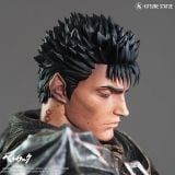  Guts - Berserk - Kitsune Statue 