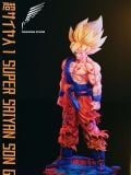  Goku Super Saiyan - Dragon Ball - Freewing Studio 