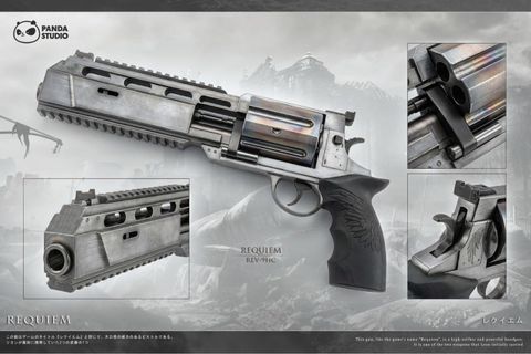  Life Size Requiem Revolver & Tactical Handaxe - Resident Evil - Panda Studio 