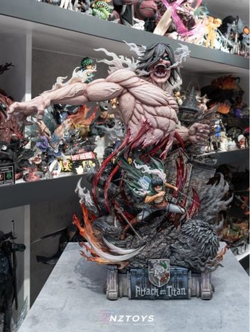  Eren & Attack Titan - Attack On Titan - Hertz Studio 