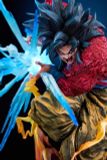  Son Goku Super Saiyan - Dragon Ball - Iron Curtain Studio 
