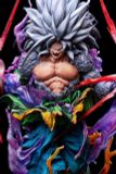  Son Goku Super Saiyan - Dragon Ball - Iron Curtain Studio 