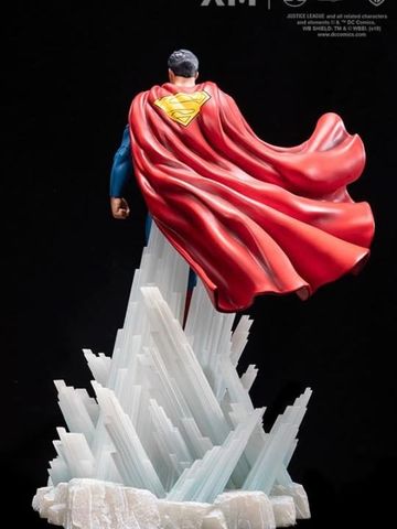  Superman Rebirth - Superman - XM Studio 