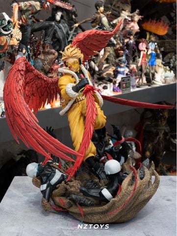  Hawks - My Hero Academia - Heroe Collectibles 