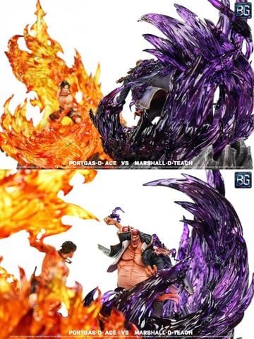  Ace vs Marshall D. Teach - One Piece - Badge Studio 