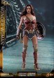  Wonder Woman - DC - Hot Toys 