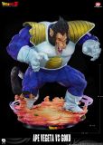  Goku vs Great Ape Vegeta - Dragon Ball - Ryu Studio 