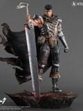  Guts - Berserk - Kitsune Statue 