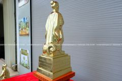 Tượng Đồng Trần Quốc Tuấn bằng đồng cát tút Cao 50Cm (hàng kỹ)