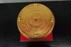 Trống Đồng vàng  Đường Kính 30Cm - Dát Vàng 18K - Chất Liệu Đồng Vàng