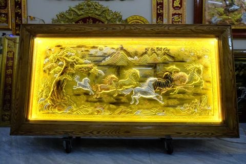 Tranh Đồng Mã Đáo Thành Công Nền Vàng Cạo Xước - KT 230*120 Khung Trơn