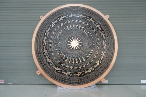 Mặt Trống Đồng Đúc DK 130 Cm Không Bản Đồ