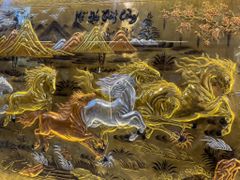 Tranh Đồng Mã Đáo Thành Công Nền Vàng Cạo Xước - KT 230*120Cm Khung Trơn M1